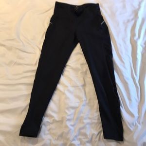lightly used athlete leggings